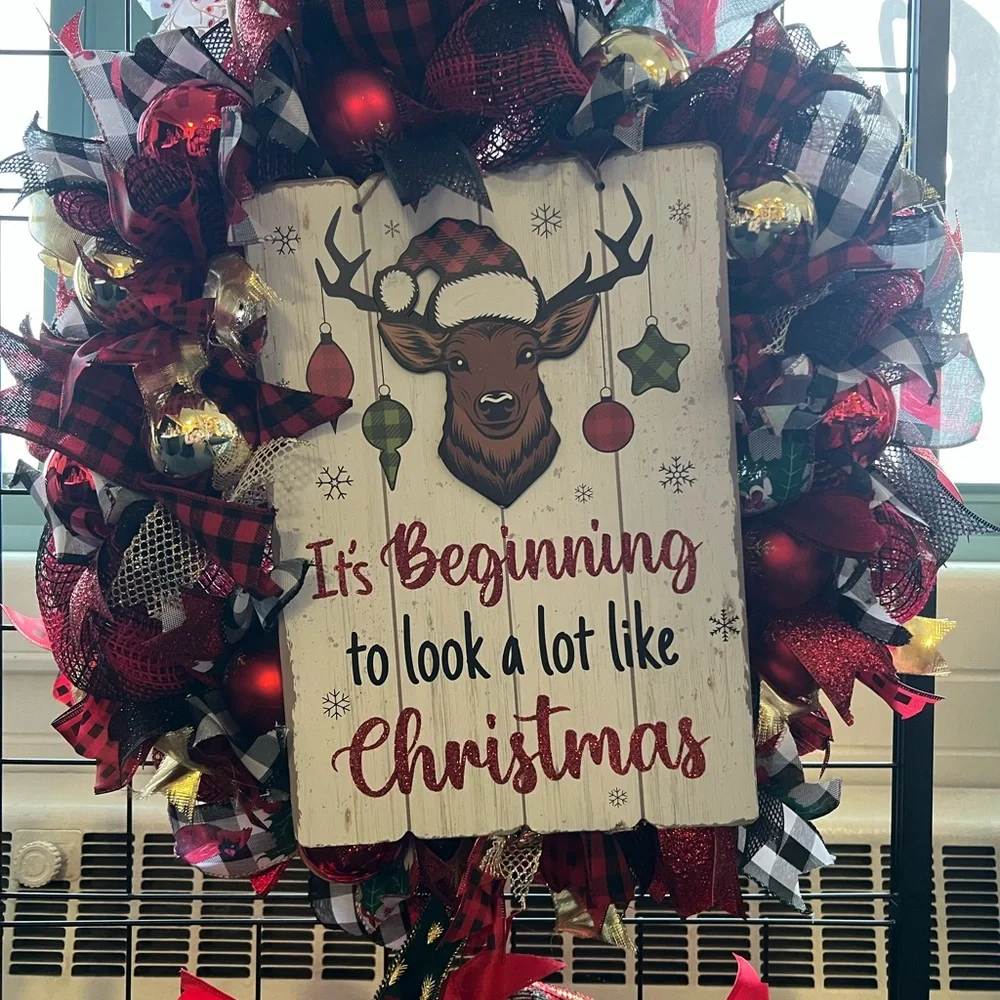 Festive Holiday Wreath with Red and Green Accents